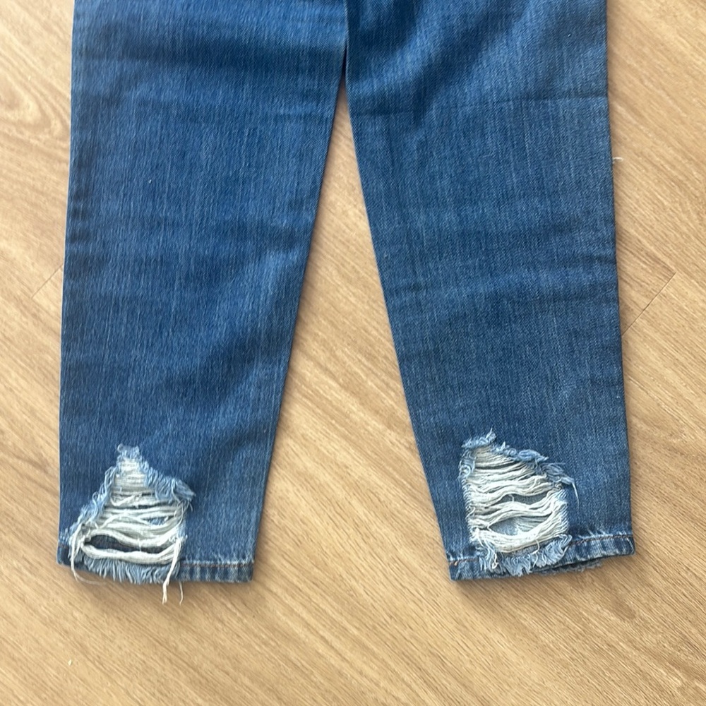 NWOT Riot Distressed High Rise Mom Jean - Picture 7 of 8